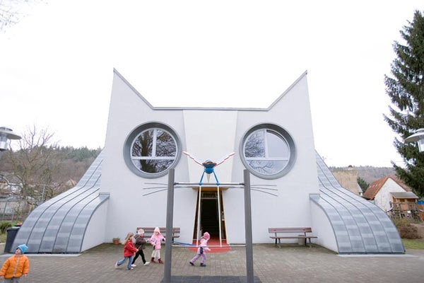 cat shaped building